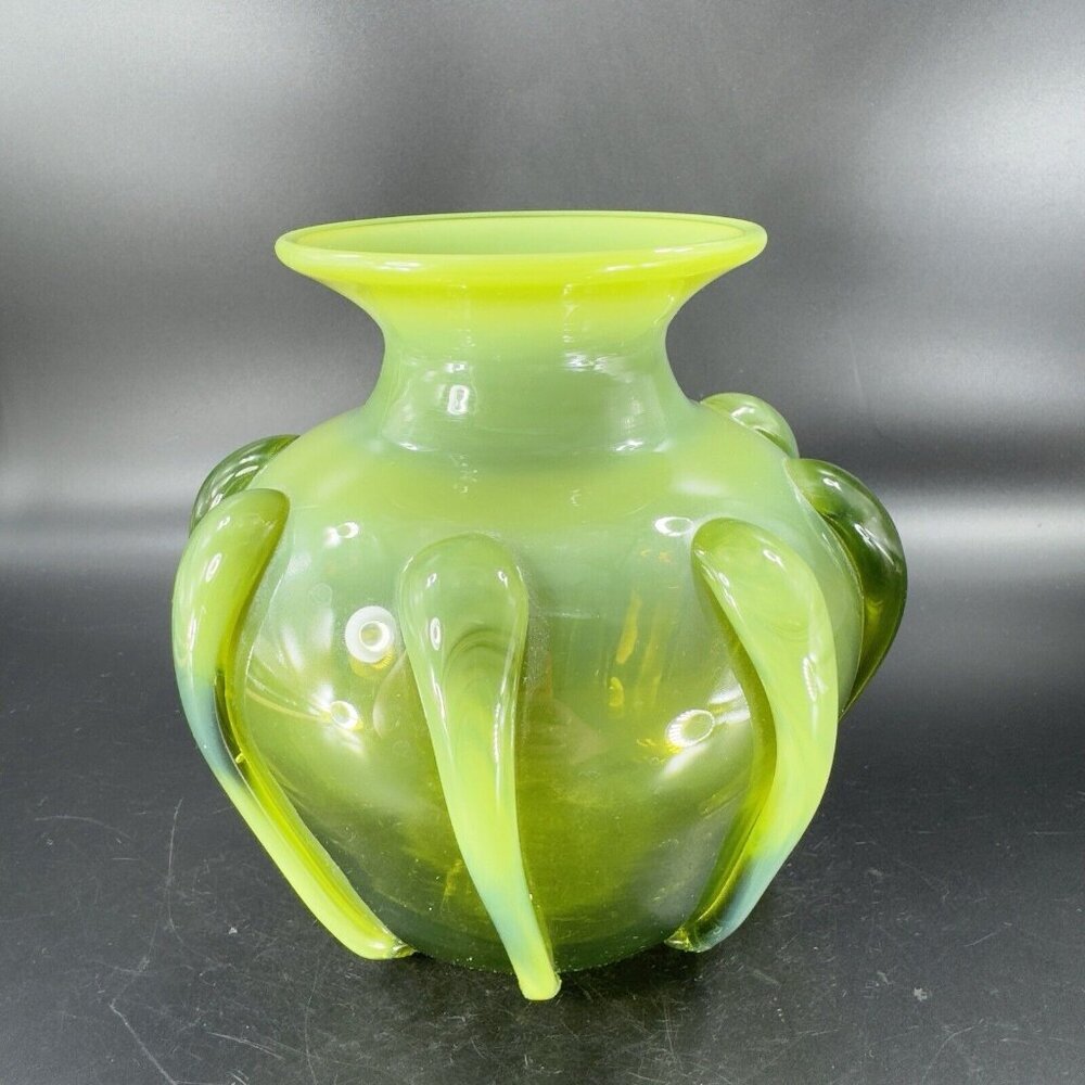 Antique Bohemian Hand Blown Green Opalescent Applied Glass Vase Vessel‎ Vintage - Picture 16 of 16